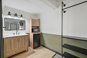 Tremont Lodge & Resort