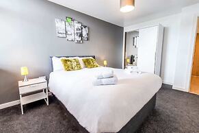 Modern 1kb, 1DB Apt - Salford Quays