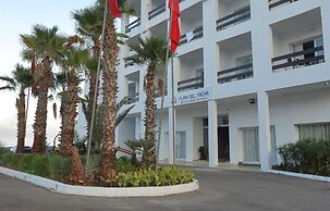 Playa Del Pacha Suites Hotel