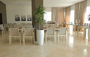 Playa Del Pacha Suites Hotel