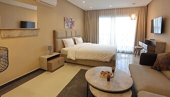 Playa Del Pacha Suites Hotel