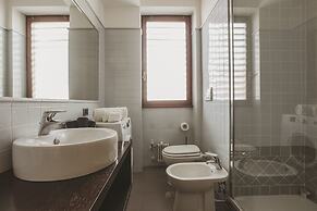 San Pietro Cozy And Quiet Three-room Apt