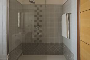 San Pietro Cozy And Quiet Three-room Apt