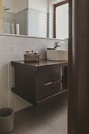 San Pietro Cozy And Quiet Three-room Apt