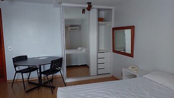 Saint Paul Plaza Flat Particular