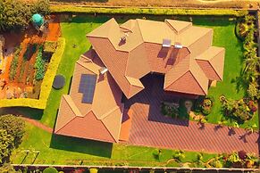 Mount Pleasant - Luxurious 4-bed Villa