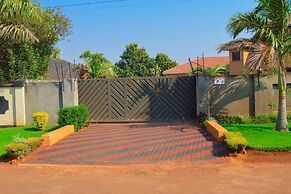 Mount Pleasant - Luxurious 4-bed Villa