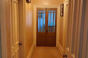 Exceptional Unique 5 Bedroom Manor House