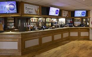 Captivating 2-bed Caravan in Clacton-on-sea