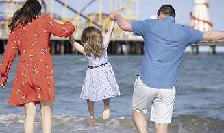 Captivating 2-bed Caravan in Clacton-on-sea