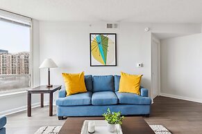 2BR Luxury City Suite With Gym & Pool