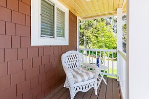 Mutiny Bay Ocean Breeze Retreat by Avantstay