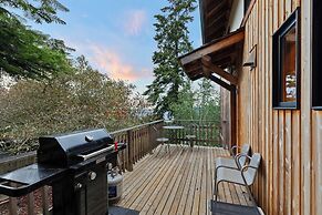 Crows Nest by Avantstay Accessible Home w/ Views