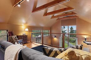 Crows Nest by Avantstay Accessible Home w/ Views