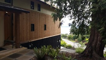 Crows Nest by Avantstay Accessible Home w/ Views