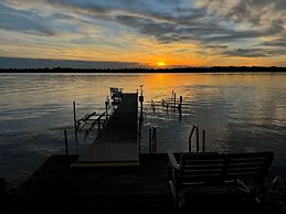 Lake Pulaski Getaway