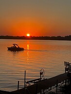 Lake Pulaski Getaway