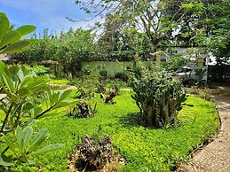 Hanbee's Flower Garden Resort