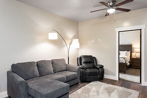 The Yellowstone Hideaway Unit C