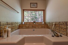 Tahoe Donner Cabin in the Woods by Sierra Getaways