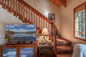 Tahoe Donner Cabin in the Woods by Sierra Getaways