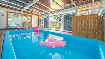 Gyepngju Camino Pool Villa