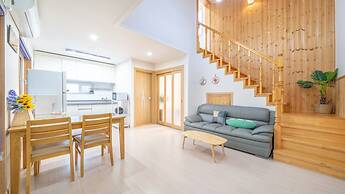 Gyepngju Camino Pool Villa