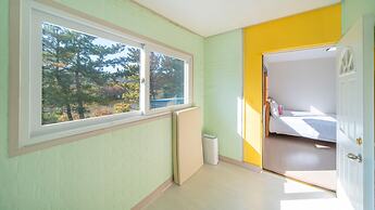 Gyepngju Camino Pool Villa