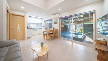 Gyepngju Camino Pool Villa