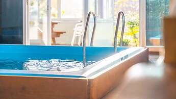 Gyepngju Camino Pool Villa