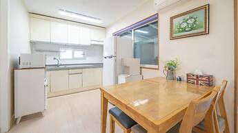 Gyepngju Camino Pool Villa