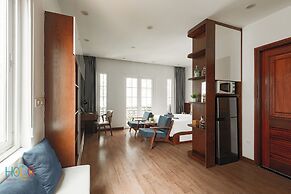 HoLo Central Hanoi - Serviced HomeStay