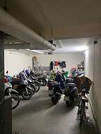 HoLo Central Hanoi - Serviced HomeStay