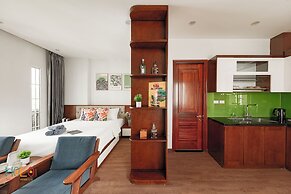 HoLo Central Hanoi - Serviced HomeStay