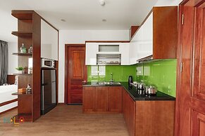 HoLo Central Hanoi - Serviced HomeStay
