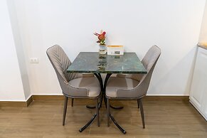 CM Hotel & Apartment