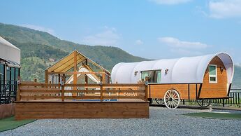 Gapyeong Manwol Aegyeon Pool Glamping