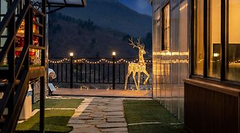 Gapyeong Dalmeong Pool Villa Glamping