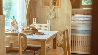 Gapyeong Dalmeong Pool Villa Glamping