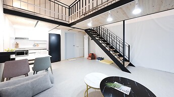 Gapyeong Manwol Aegyeon Pool Glamping