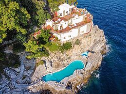 Villa Eclisse by Elite Villas