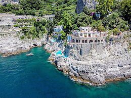 Villa Eclisse by Elite Villas