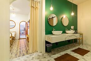 Tawaen Beach Villa