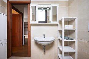 Berni in Florence With 1 Bedrooms and 1 Bathrooms