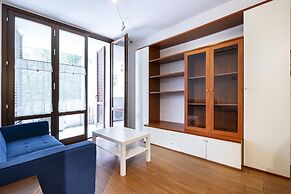 Berni in Florence With 1 Bedrooms and 1 Bathrooms