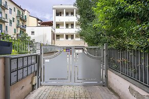 Berni in Florence With 1 Bedrooms and 1 Bathrooms