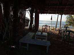 Zhaya's Beach and Cottages