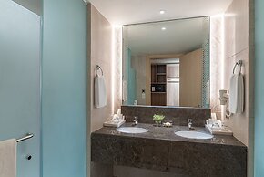 Henann Premier Coast Resort