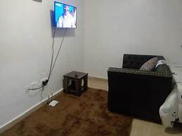 Lux Suites L&N Apartments Utawala