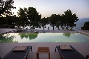 Theros Estate 2- 2 BED